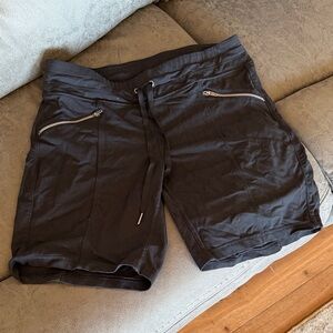 Athleta Women’s Black Athletic Shorts